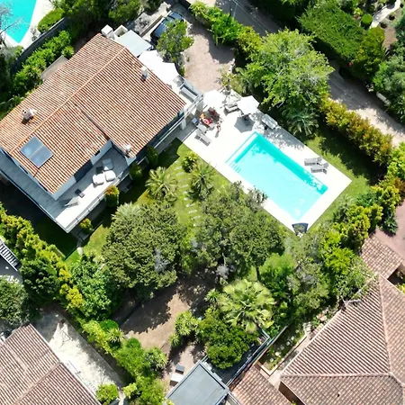 Macalia Villa